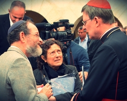 Rabbi Goshen-Gottstein und Kardinal Woelki.