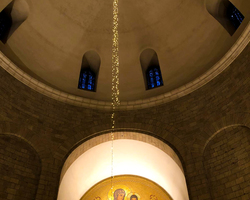 In der Weihnachtsnacht in der Dormitio-Basilika.