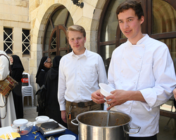 Nach dem festlichen Gottesdienst hatte die Klosterküche für leibliche Stärkung gesorgt.