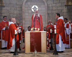 Der Weihegottesdienst: Das Eucharistische Hochgebet.