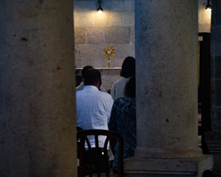 Dankvesper in der Brotvermehrungskirche.