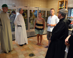 Beit Noah-Führung durch Volontäre beim Generalkapitel der Verkündigungskongregation.