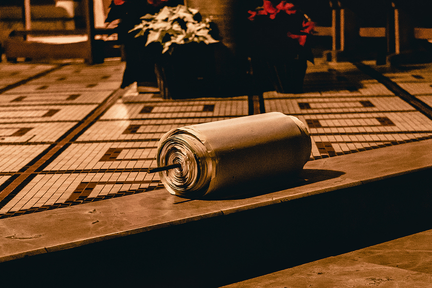 Die Namensrolle vor dem Abmarsch der Pilger noch in der Dormitio-Basilika.