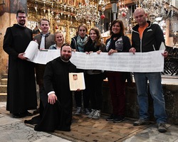 Unsere 'Weihnachtsenge' mit der großen und der kleinen Namensliste.