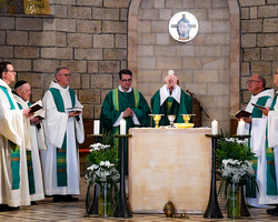 Klosterprimiz von Pater Josef (Foto: Kathy Saphir).