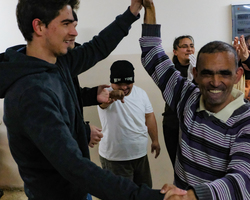 Besuch und Spendenübergabe beim Al Basma Centre.