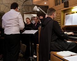 Der Weihegottesdienst: Noch einmal ein Teil der Cappella Lacensis.
