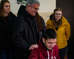 Besuch und Spendenübergabe beim Al Basma Centre.