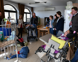 Besuch bei Beit Jemima, einer Einrichtung, die auch nach Tabgha ins Beit Noah kommt.