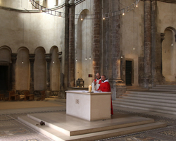 Primizmesse von Pater Josef in Groß St. Martin/Köln (Bildrechte bei Markus M. Brandt/Seminar St. Lambert)